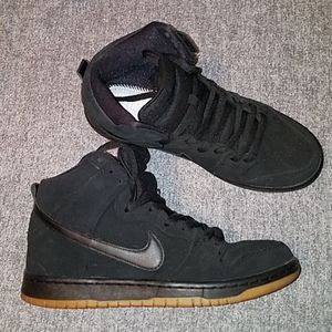 Sz 9 nike sb dunk high black/gum used!